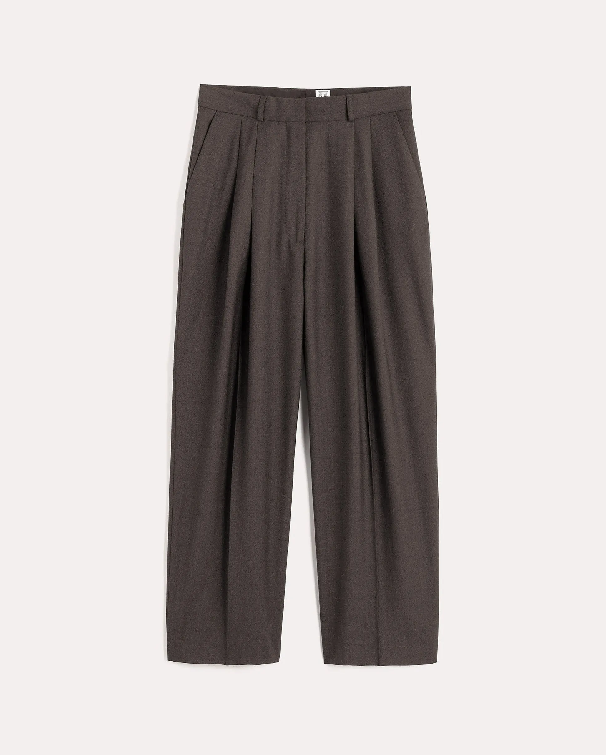 Ash-Colored Double-Pleated Cropped Trousers