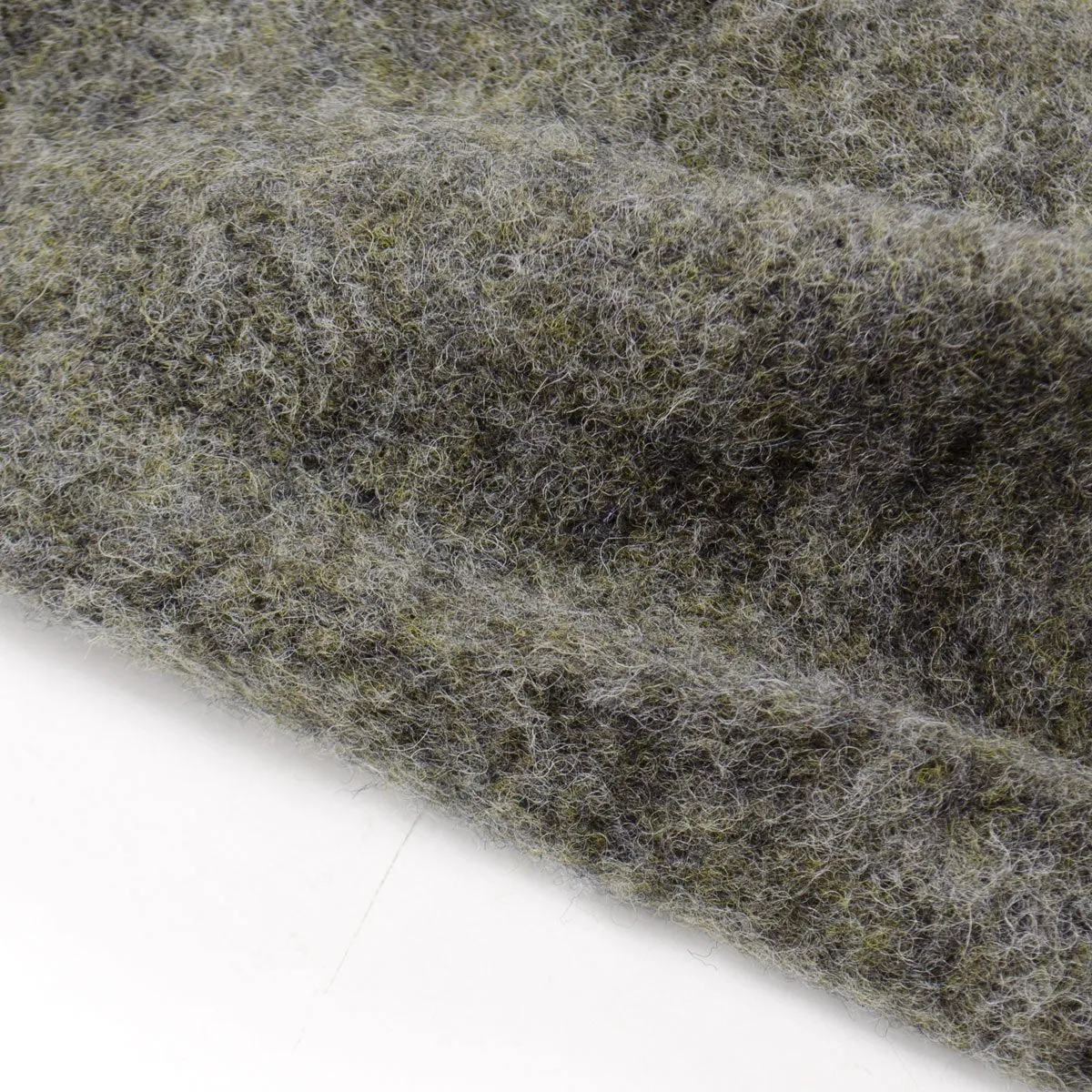 Howlin' - Sylvester Wool Turtleneck - Essence