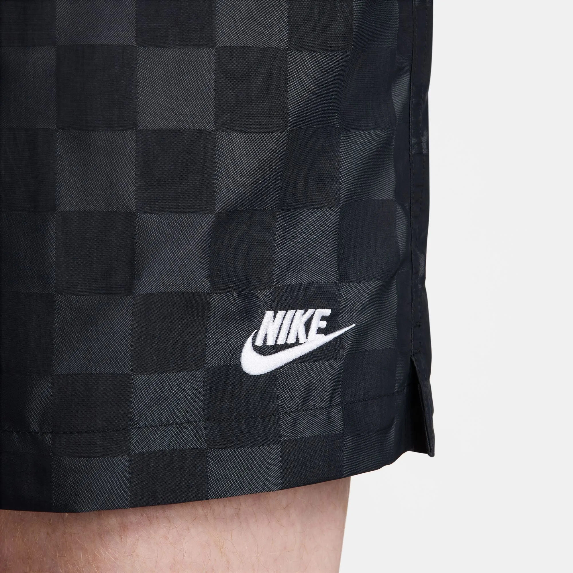 Nike Club Flow Shorts (Black)