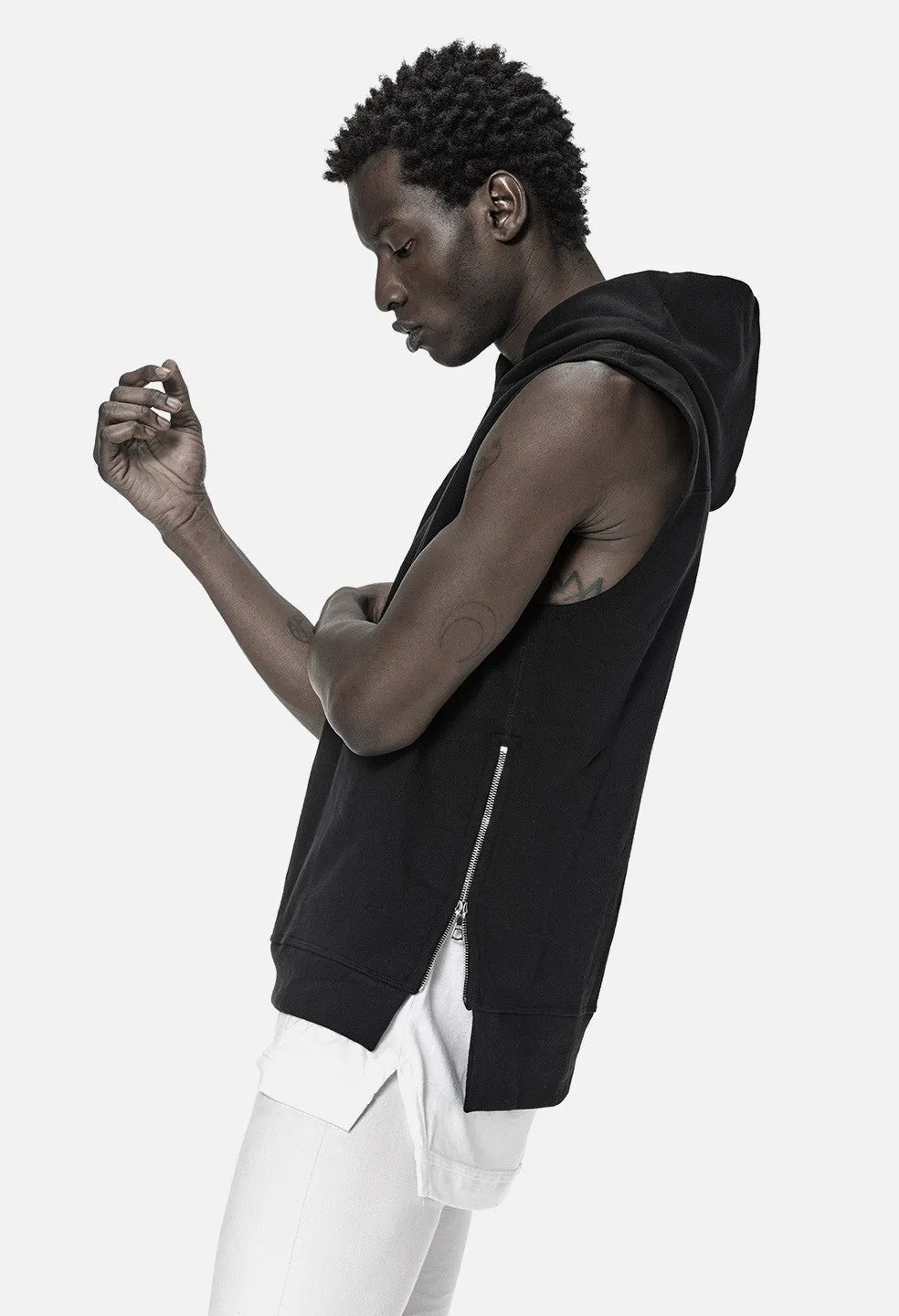 Sleeveless Hooded Villain / Black