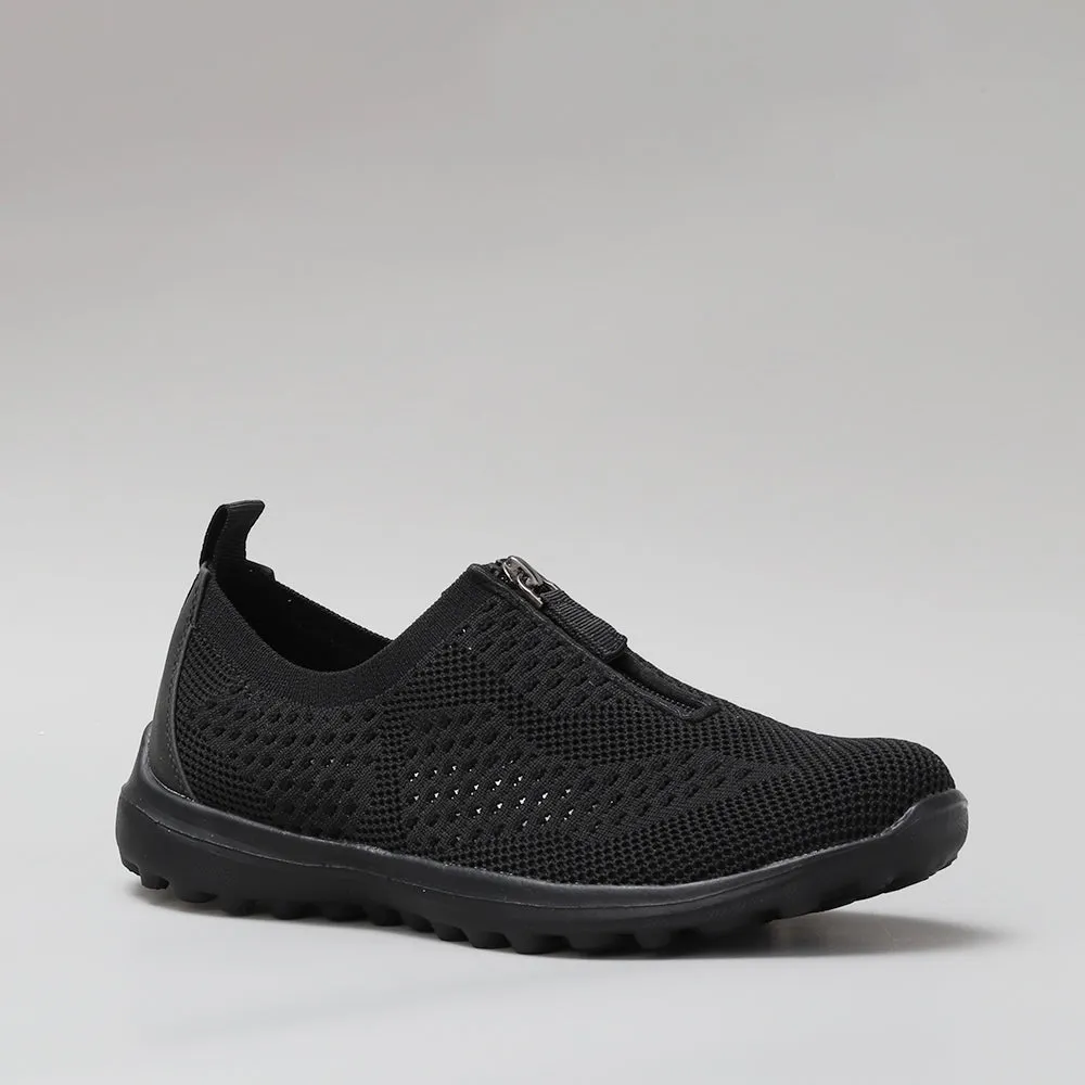 Stride - Black/Black sole